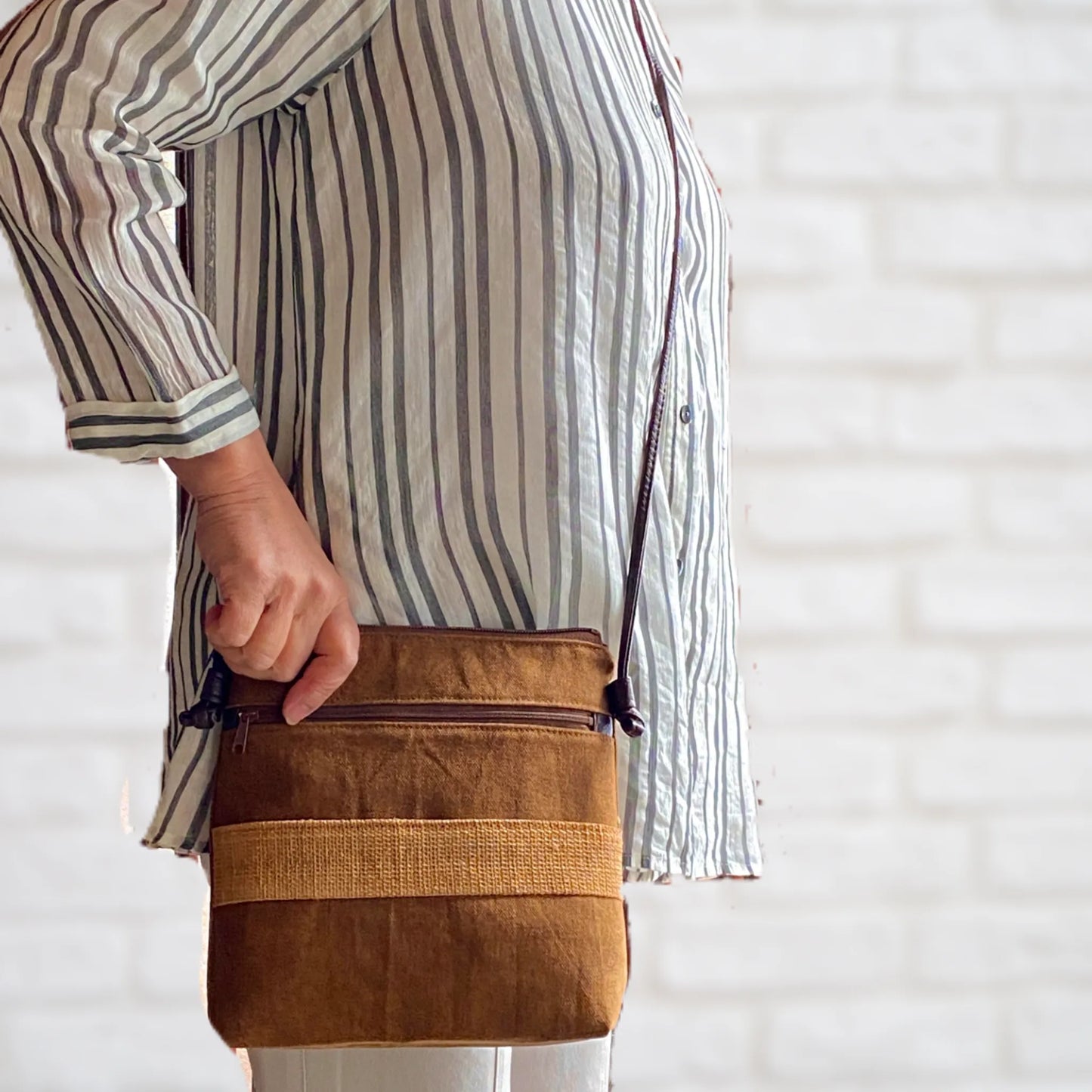 しな布×柿渋サコッシュ