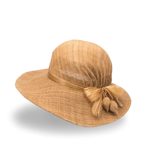 しな織創芸石田|伝統を纏う、しなやかな帽子と帯締め しな織創芸石田|伝統を纏う、しなやかな帽子と帯締め