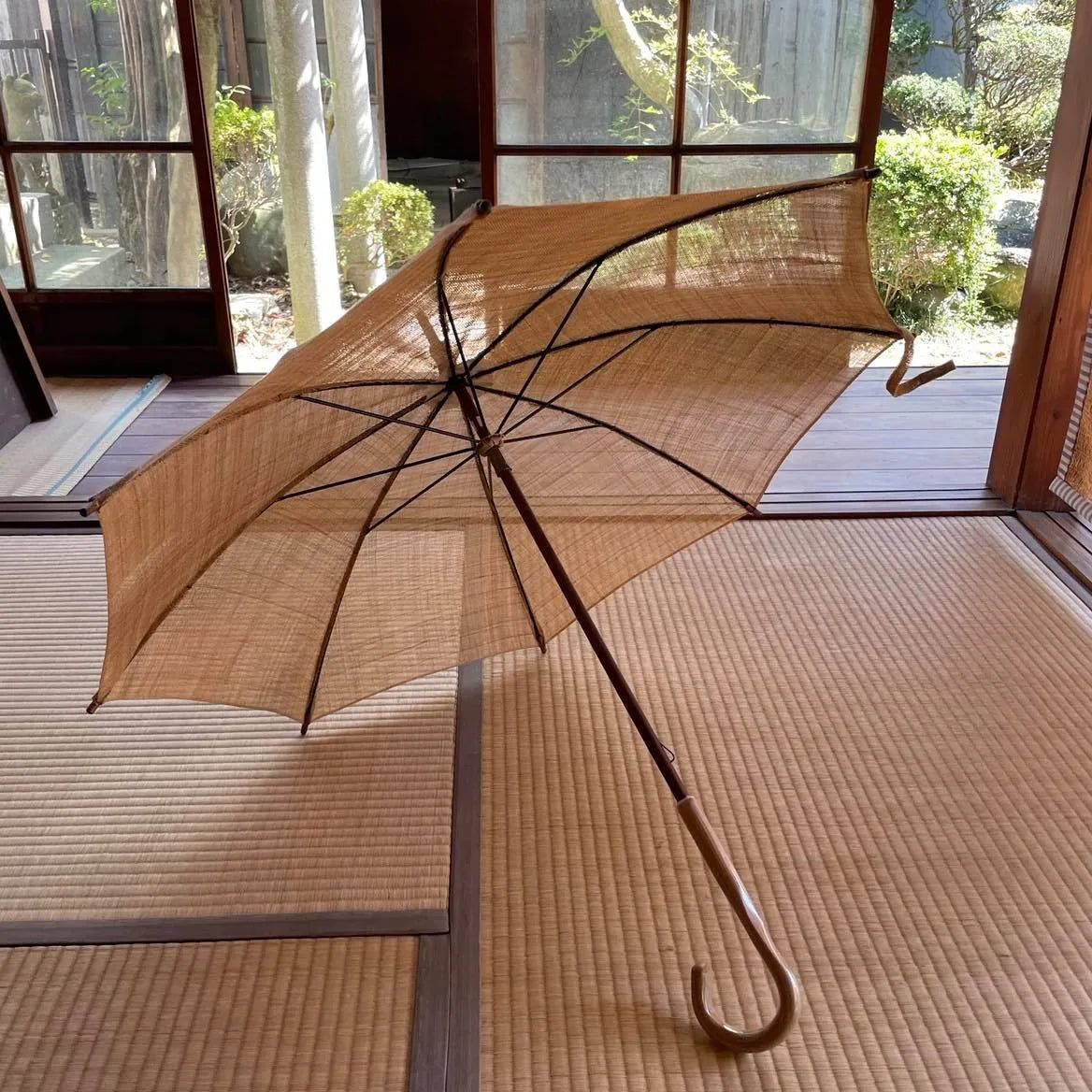 【未使用品】しな織 シナ織 シナ布 古代布 和装 軽量 日傘 レトロ 和小物 未使用品】しな織 シナ織 シナ布 古代布 和装 軽量 日傘 レトロ